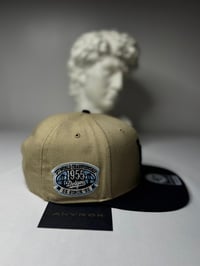 Image 2 of Los Angeles Snapback Hat (Brown/Black)