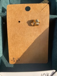 14k Gold Single Lover’s Knot Stud Earring