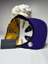 Image 3 of Los Angeles Snapback Hat (Yellow/Black)