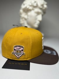 Image 2 of Los Angeles Snapback Hat (Yellow/Brown)