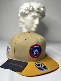 Image 1 of Chicago Cubs Snapback Hat (Brown/Yellow)