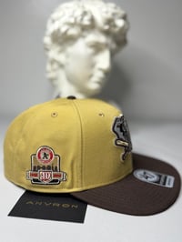 Image 2 of Oakland Snapback Hat (Yellow/Brown)