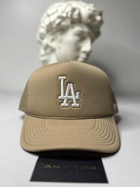 Image 2 of Los Angeles Trucker Hat (Brown)