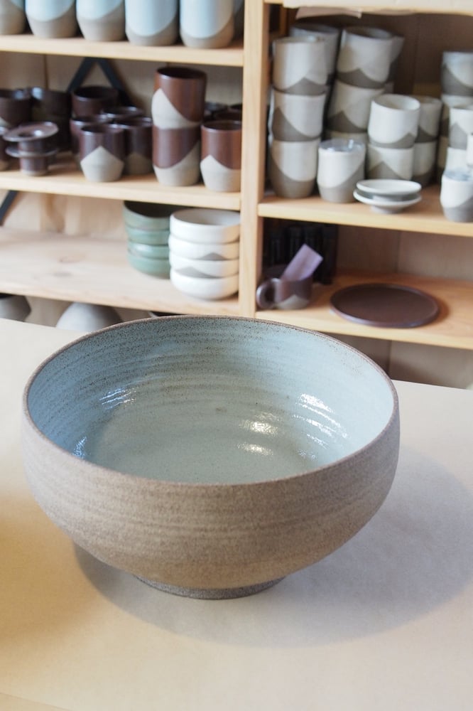 Image of Brutalist fruit bowl - Aumoana