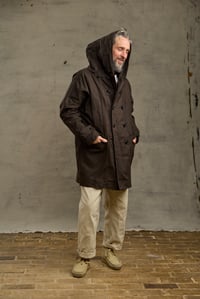 Image 13 of FISHERMAN COAT in Heavy weight Wax Cotton - Dark Chocolate 