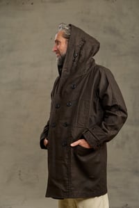 Image 14 of FISHERMAN COAT in Heavy weight Wax Cotton - Dark Chocolate 