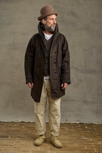 Image 8 of FISHERMAN COAT in Heavy weight Wax Cotton - Dark Chocolate 