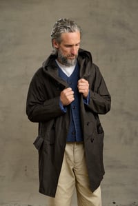 Image 12 of FISHERMAN COAT in Light weight Wax Cotton - Bitter Brown 