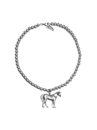 Image 5 of Silver pony necklace – pearl beads