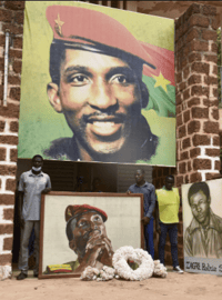 Image 3 of SANKARA, RED XXL 26"P2P, 28"S2H, 35"C2C