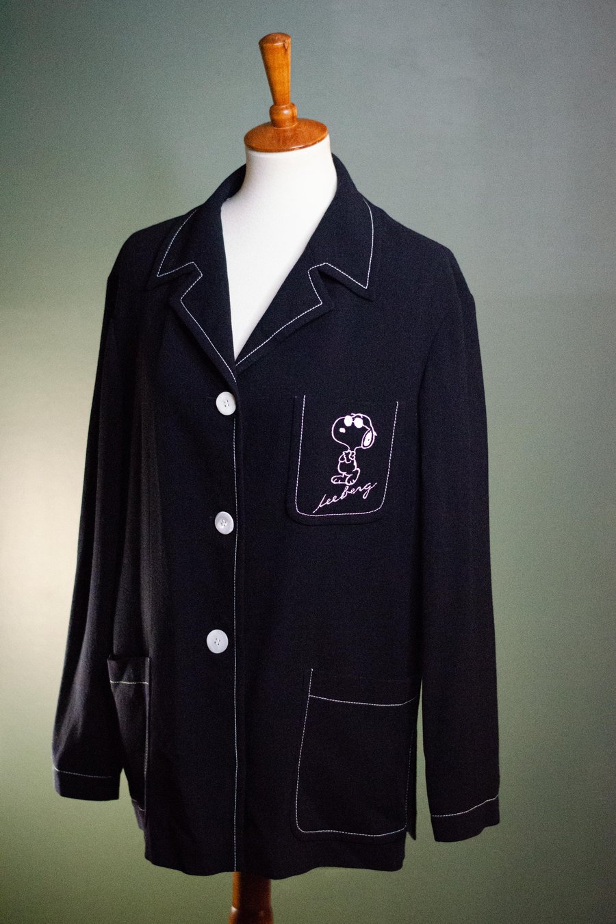 Image of Vintage Iceberg Snoopy Blazer