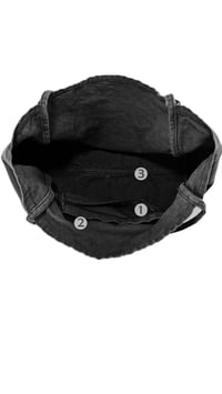 Image 3 of Corazón tote bag