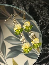 Image 1 of Yellow Tulip Drop