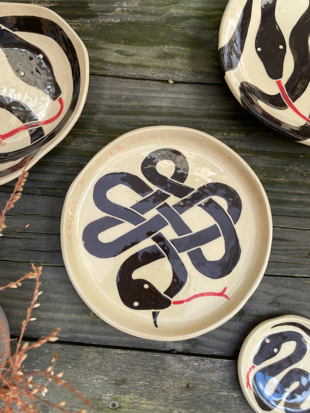 Image of Snake Plate With Text