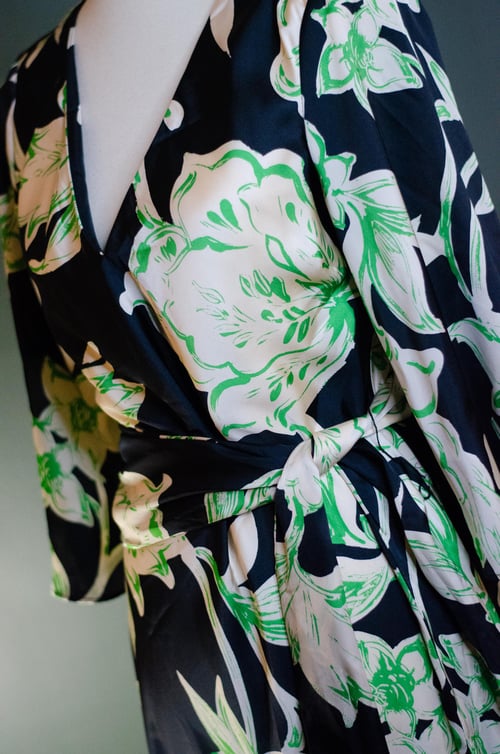 Image of Modern Zara Deep Floral Kimono Sleeve Wrap Front Dress