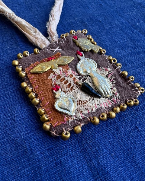 Image of Escapulario B