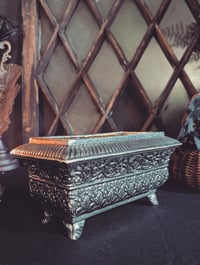 Image 2 of Casket planter 