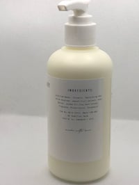 Image 2 of Capri Olivo Scented Lotion