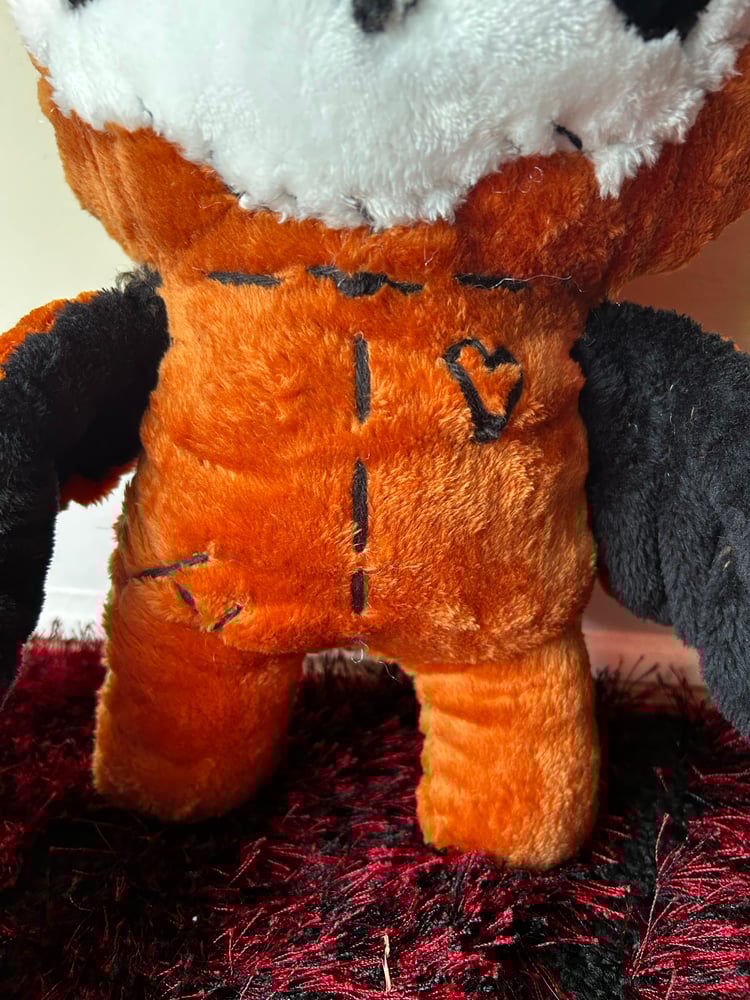 Image of Pumpkin Bat Gibbie