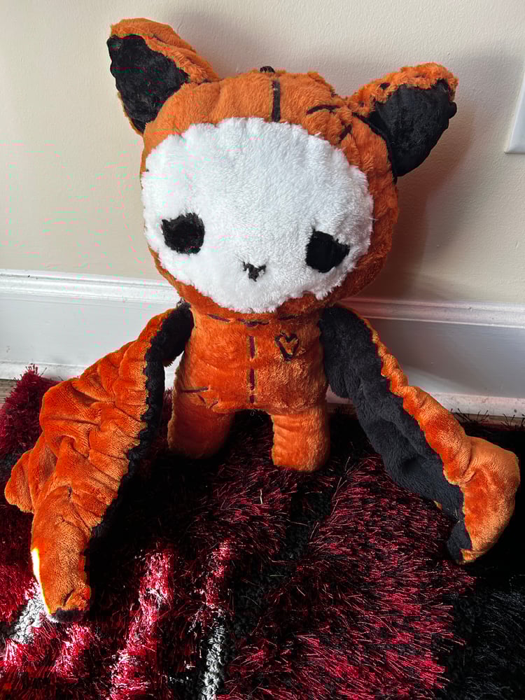 Image of Pumpkin Bat Gibbie