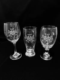 Image 3 of Beer Pint - ONE Bug