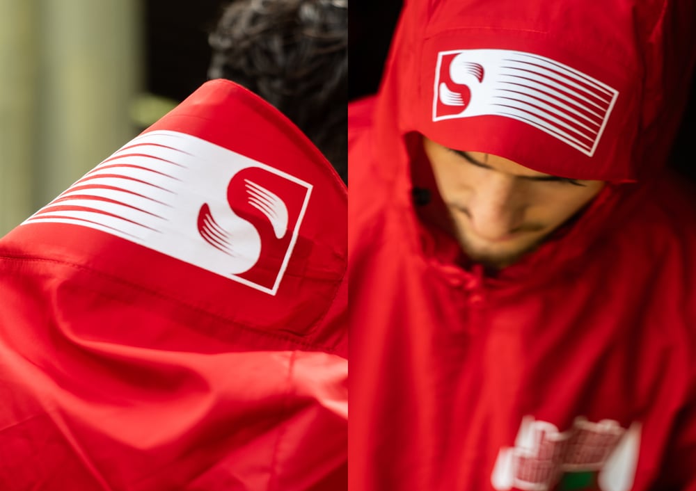 Image of Coupe vent QUADRIFOLIO rouge