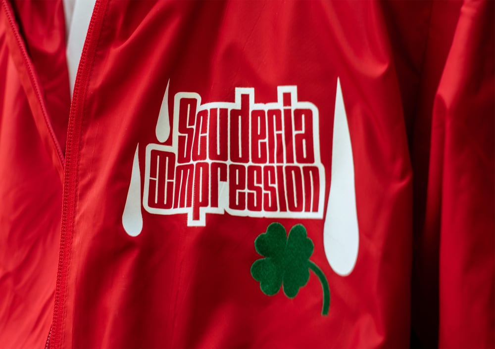 Image of Coupe vent QUADRIFOLIO rouge