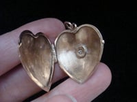 Image 5 of EDWARDIAN 9CT OLD CUT DIAMOND PUFF HEART LOCKET