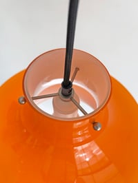 Image 3 of LÁMPARA DE TECHO DE VIDRIO NARANJA, AÑOS 70