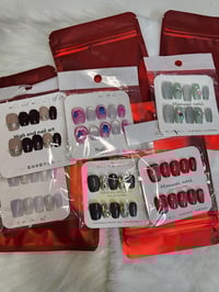 Image 1 of Press-On Nails – Small  Nail Bed    ( US Shipping Only ) 