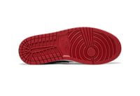 Image 5 of   Jordan 1 low black toe taille 44