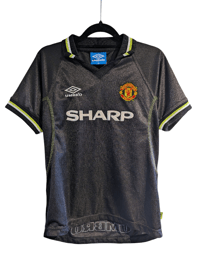Image 1 of Manchester United 1998-99 Third Football Shirt