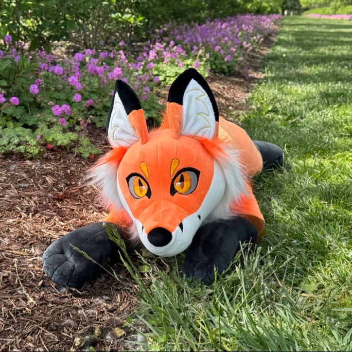 Cuddle Critters: Jumbo Fox Plush