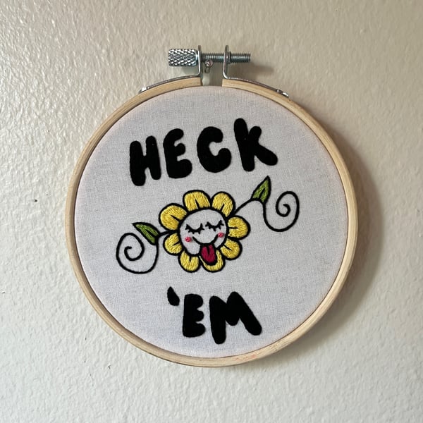 Image of Heck ‘Em Hoop