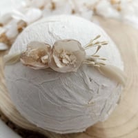 Image 3 of Newborn girls headband | beige