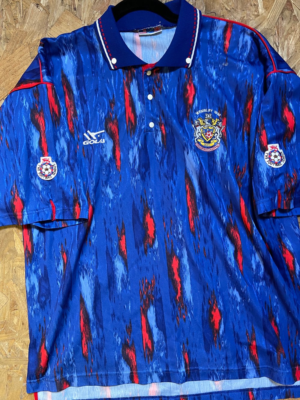 Match Worn 1991/92 Gola Wembley Home Shirt
