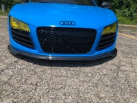 Image 2 of Audi R8 front splitter (first Gen)