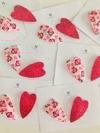 Image 1 of Love Minnie clip set 