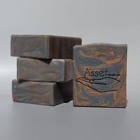 Image 1 of Lumberjack - For Normal Skin