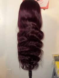 Image 1 of 26 inch 99j body wave wig