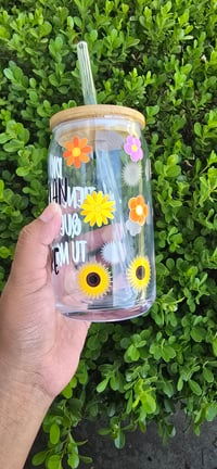 Image 4 of Dios tiene un proposito 16-ounce glass includes straw and straw washing brush 