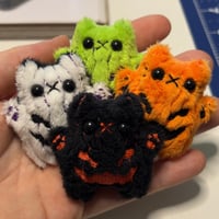 Image 4 of LIMITED EDITION Micro Cat-o-Lantern Kitty