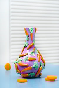 Image 2 of The Carrot Crunch Vase