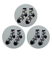 Image 4 of Lazy Daisy Socks
