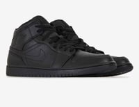 Image 1 of Jordan 1 mid black  taille 51.5
