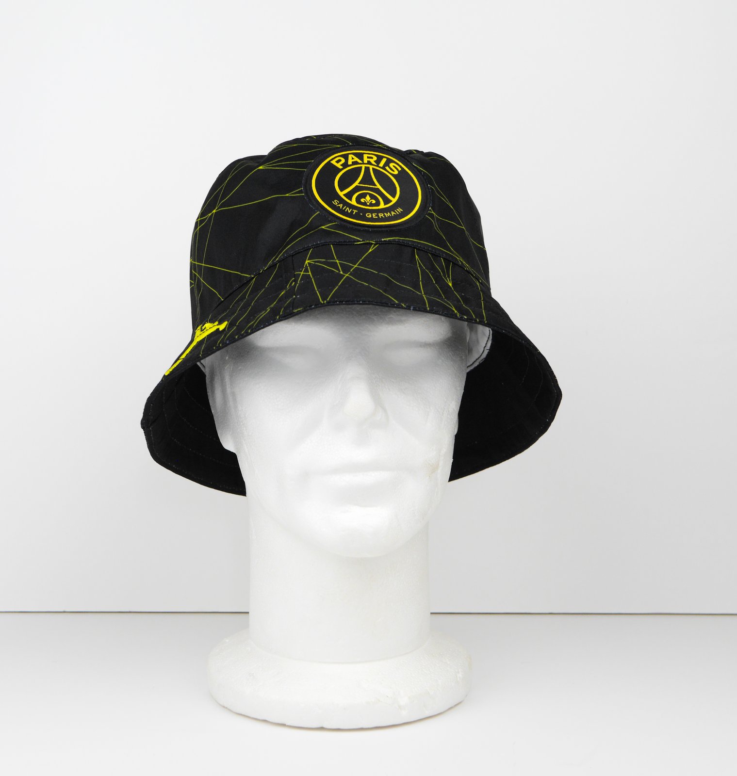 psg reversible bucket hat