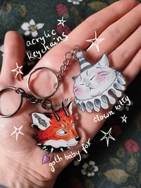 Image 3 of Clown cat keychain