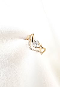 Image 2 of Bague ONDINE Trillion