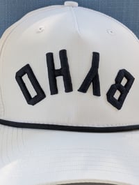 Image 2 of Capsized Collection Bay Head - White