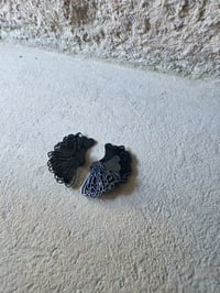 Image 3 of veliki uhani NAGELJ // CARNATION big earrings